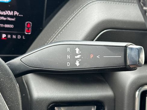 Used 2025 GMC Yukon Denali AWD/4WD image 24