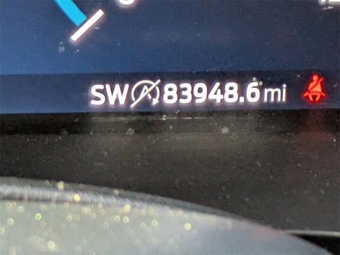 Used 2021 Ford F150 Lariat image 32