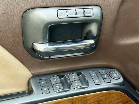 Used 2015 Chevrolet Silverado 1500 LTZ w/ LTZ Plus Package image 21