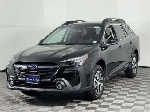 Used 2024 Subaru Outback Premium image 7