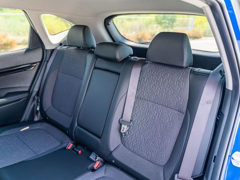 New 2026 Kia Seltos S FWD image 12
