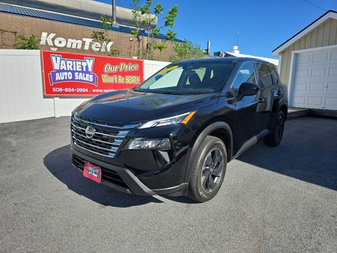 Used 2025 Nissan Rogue SV AWD/4WD image 12