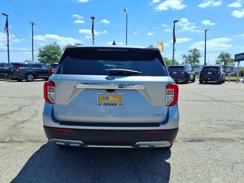 Certified 2023 Ford Explorer XLT w/ Equipment Group 202A AWD/4WD image 6