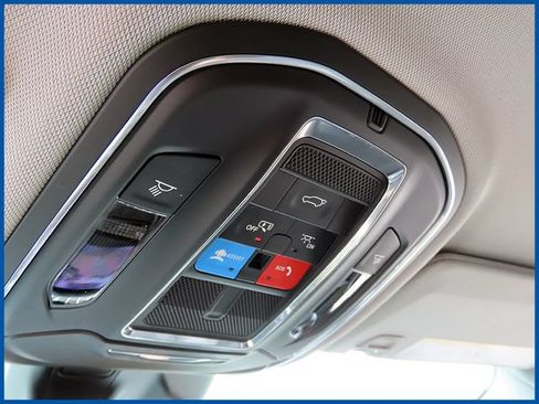 Certified 2023 Jeep Grand Cherokee Limited AWD/4WD image 18
