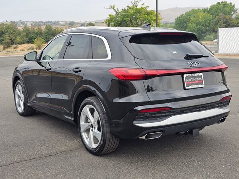 New 2025 Audi Q5 Premium Plus image 4