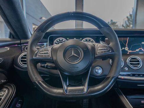Used 2016 Mercedes-Benz S 63 AMG 4MATIC Coupe image 9