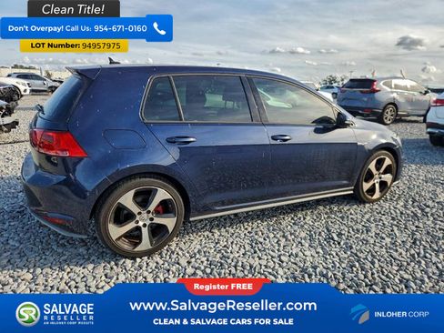 Used 2015 Volkswagen Golf 4-Door image 4