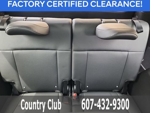 Used 2024 Hyundai Santa Fe Limited AWD/4WD image 28