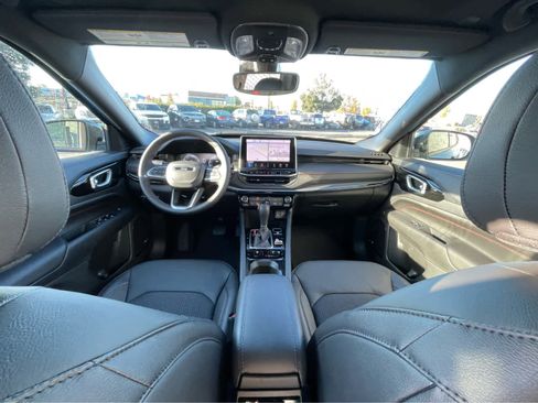 New 2026 Jeep Compass Trailhawk w/ Sun, Sound & Navigation Group image 13