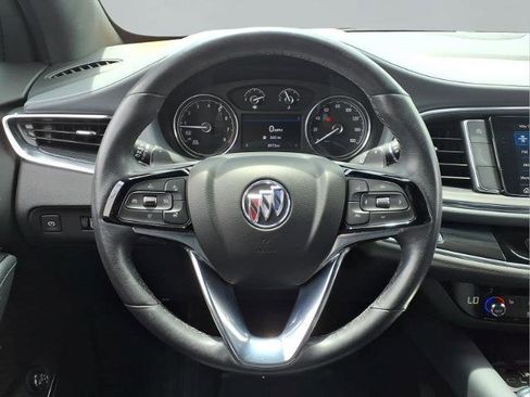 Used 2024 Buick Enclave Essence w/ Sport Touring Edition FWD image 9
