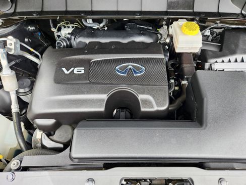 Certified 2023 INFINITI QX60 Luxe w/ Cargo Package AWD/4WD image 9