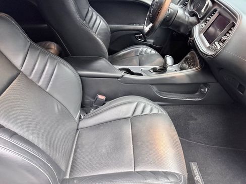 Used 2020 Dodge Challenger SRT Hellcat w/ Plus Package RWD image 12