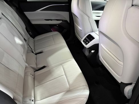 New 2026 Cadillac Lyriq Sport AWD/4WD image 42