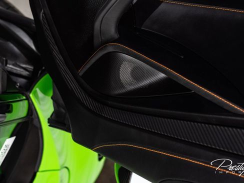 Used 2025 McLaren 750S Spider image 52