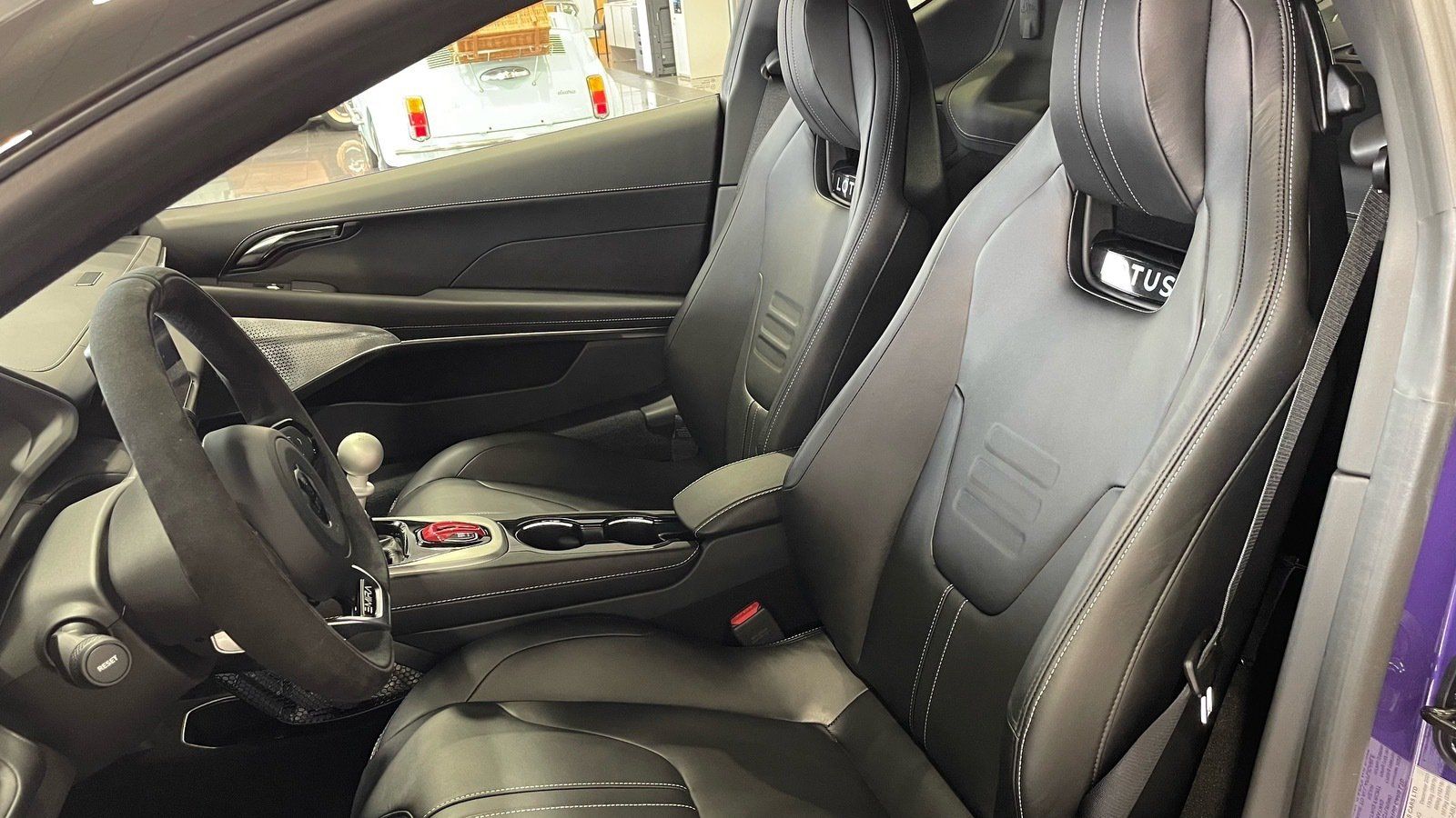 Used 2026 Lotus Emira RWD image 32
