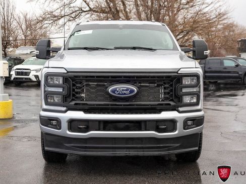 Used 2023 Ford F350 XLT w/ XLT Premium Package image 15