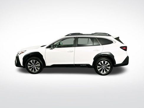 Used 2023 Subaru Outback Limited XT AWD/4WD image 5