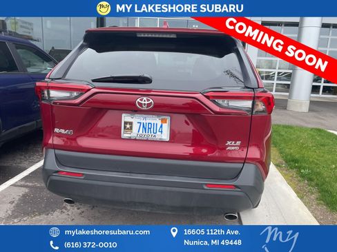 Used 2025 Toyota RAV4 XLE Premium w/ Weather Package AWD/4WD image 9