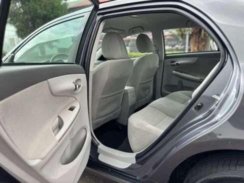 Used 2010 Toyota Corolla LE image 20