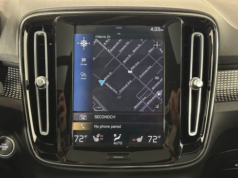 Used 2019 Volvo XC40 T5 R-Design image 22