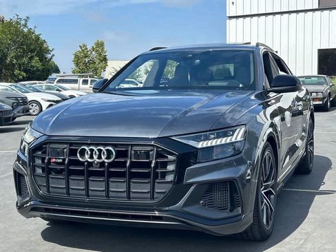 Used 2022 Audi SQ8 Prestige AWD/4WD image 1