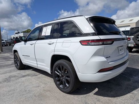 Used 2026 Jeep Grand Cherokee Limited AWD/4WD image 5