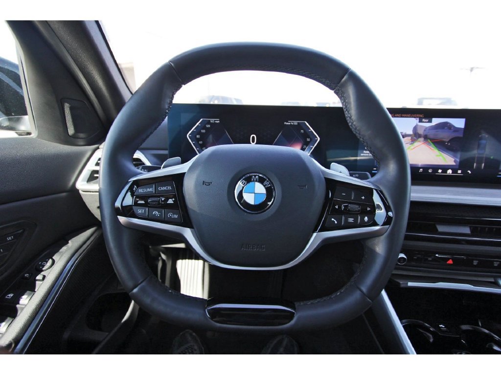 Used 2025 BMW 330i Sedan RWD image 14