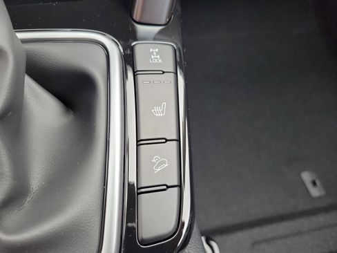 New 2025 Kia Seltos S image 25
