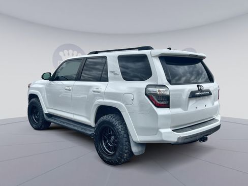 Used 2019 Toyota 4Runner TRD Off-Road Premium image 4