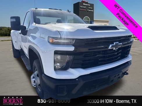 Used 2025 Chevrolet Silverado 3500 W/T AWD/4WD image 7