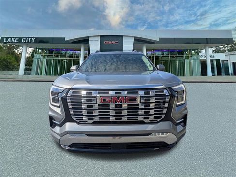 Used 2026 GMC Terrain Denali image 8