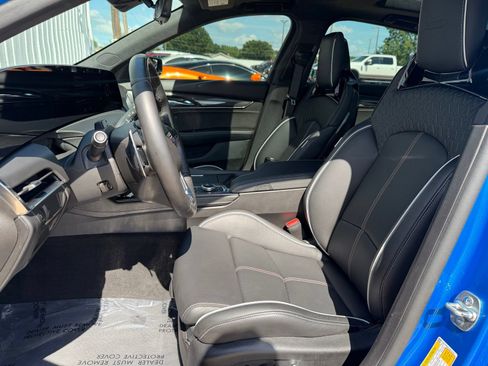 Used 2025 Cadillac CT5 V Blackwing w/ Carbon Fiber 2 Package RWD image 20