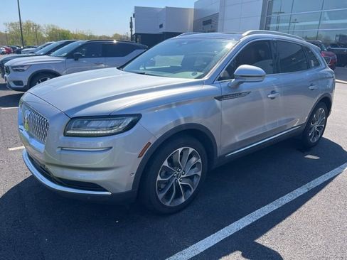 Used 2022 Lincoln Nautilus Reserve FWD image 3
