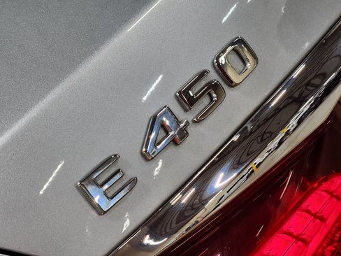 Used 2021 Mercedes-Benz E 450 4MATIC Sedan w/ Premium Package image 25