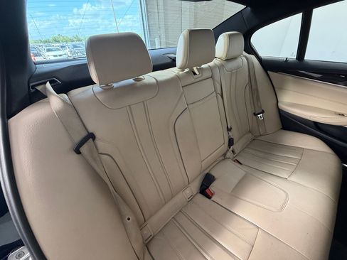 Used 2018 BMW 530i xDrive image 31