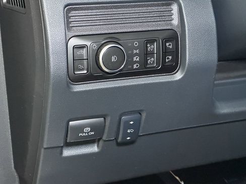 New 2026 Ford F350 Platinum image 24