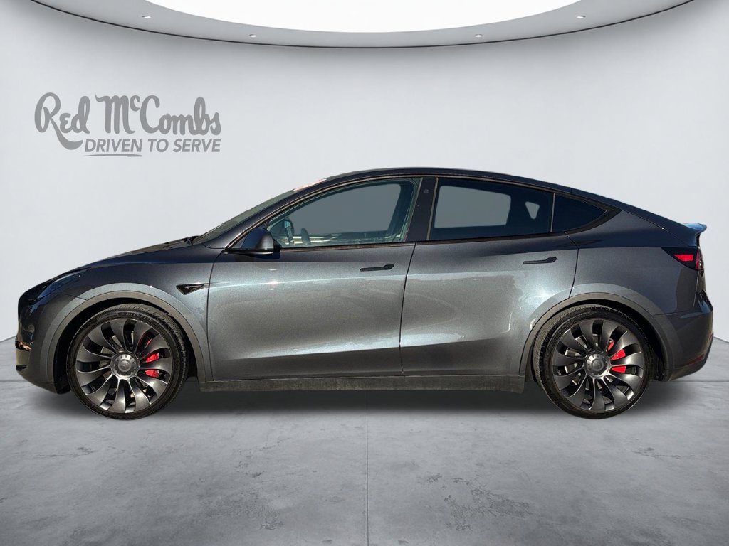 Used 2023 Tesla Model Y Performance AWD/4WD image 2
