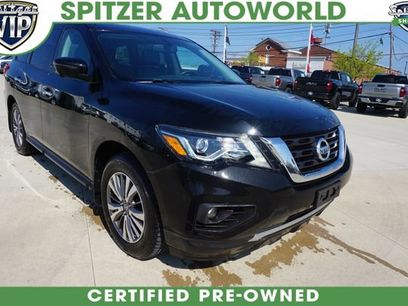 Used 2017 Nissan Pathfinder SL w/ SL Premium Package