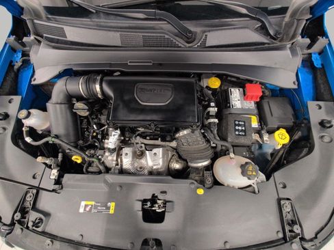 Used 2023 Jeep Compass Limited AWD/4WD image 8