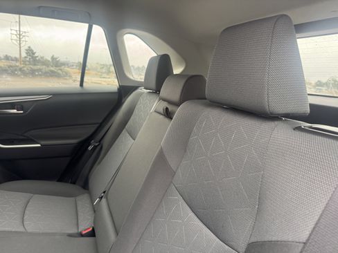 Used 2024 Toyota RAV4 XLE image 15