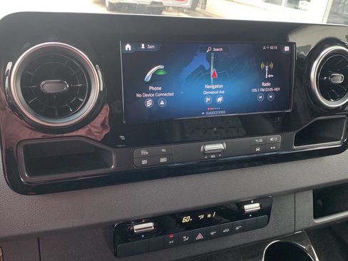 Used 2024 Mercedes-Benz Sprinter 3500 image 62