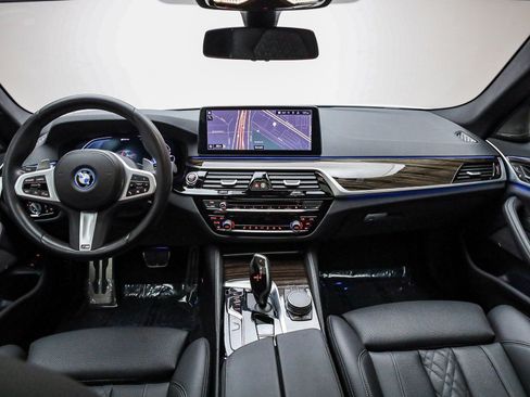 Certified 2023 BMW 530e 530e iPerformance w/ M Sport Package image 13