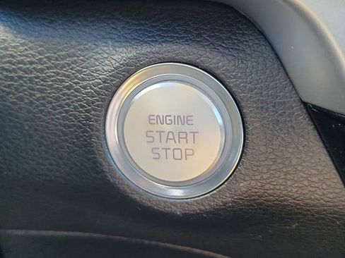 Used 2021 Kia Telluride S image 30