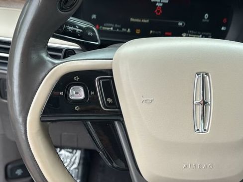 Used 2020 Lincoln Corsair Reserve w/ Equipment Group 201A AWD/4WD image 23