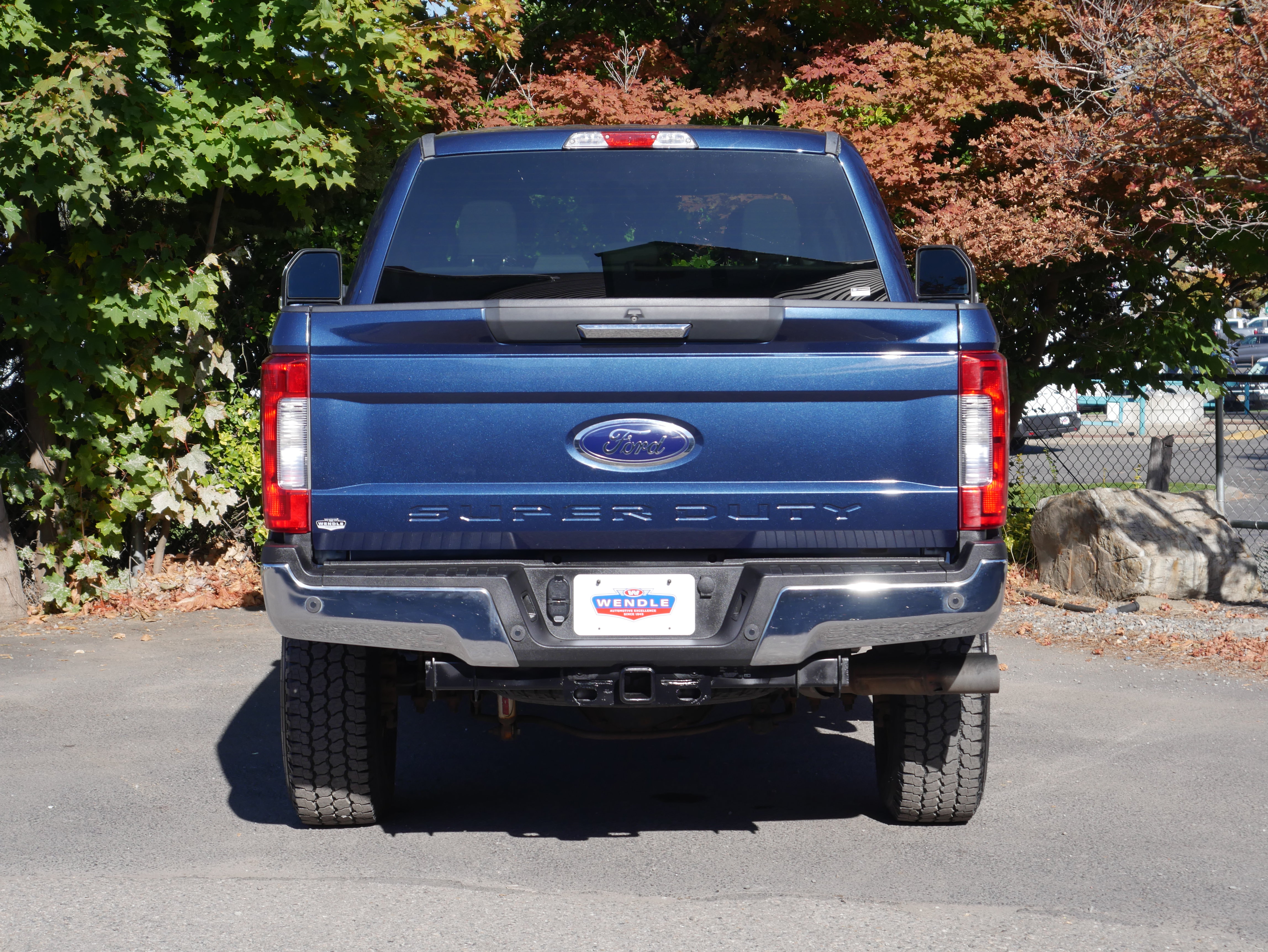 Used 2017 Ford F250 XLT w/ XLT Premium Package AWD/4WD image 21