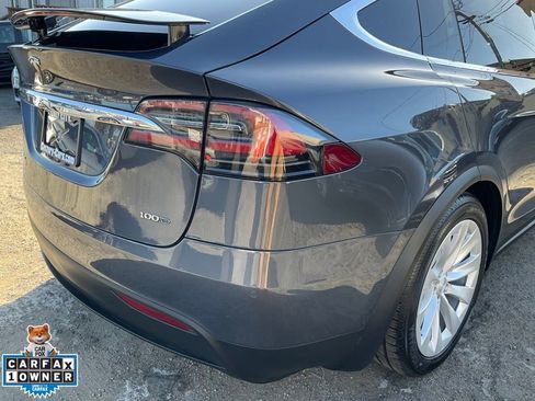 Used 2017 Tesla Model X 100D image 90