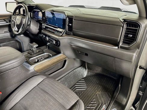 Certified 2024 Chevrolet Silverado 1500 LT Trail Boss w/ Convenience Package II AWD/4WD image 29