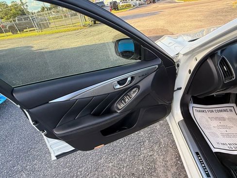 Used 2016 INFINITI Q50 Sport image 11