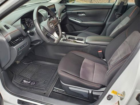 Certified 2024 Nissan Sentra SR image 17
