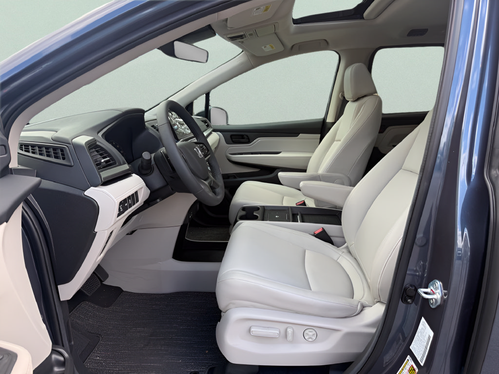 Used 2026 Honda Odyssey EX-L image 9